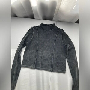 Women’s large Sincerly Jules ribbed crop top